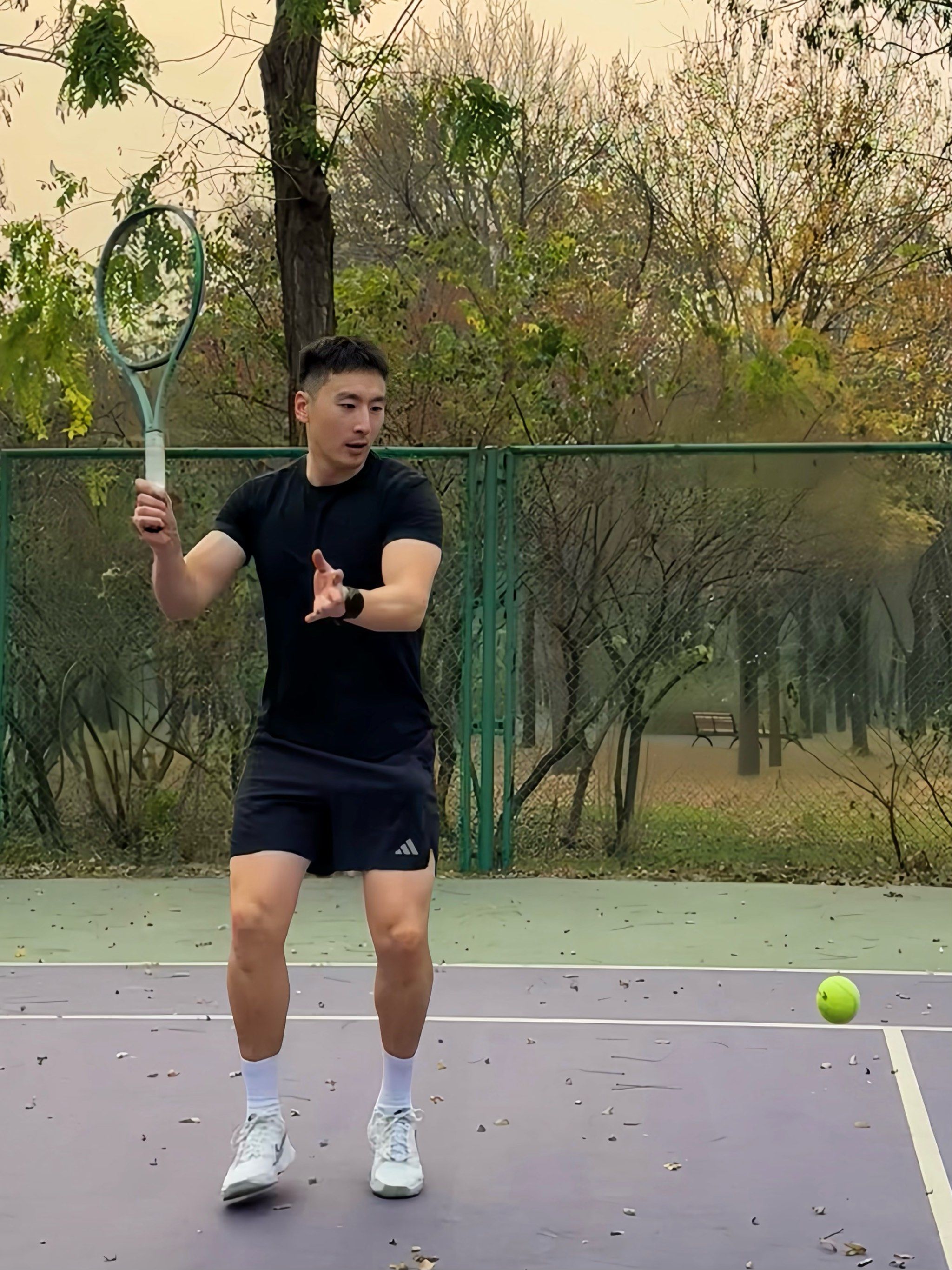 的精准头球 的精准头球